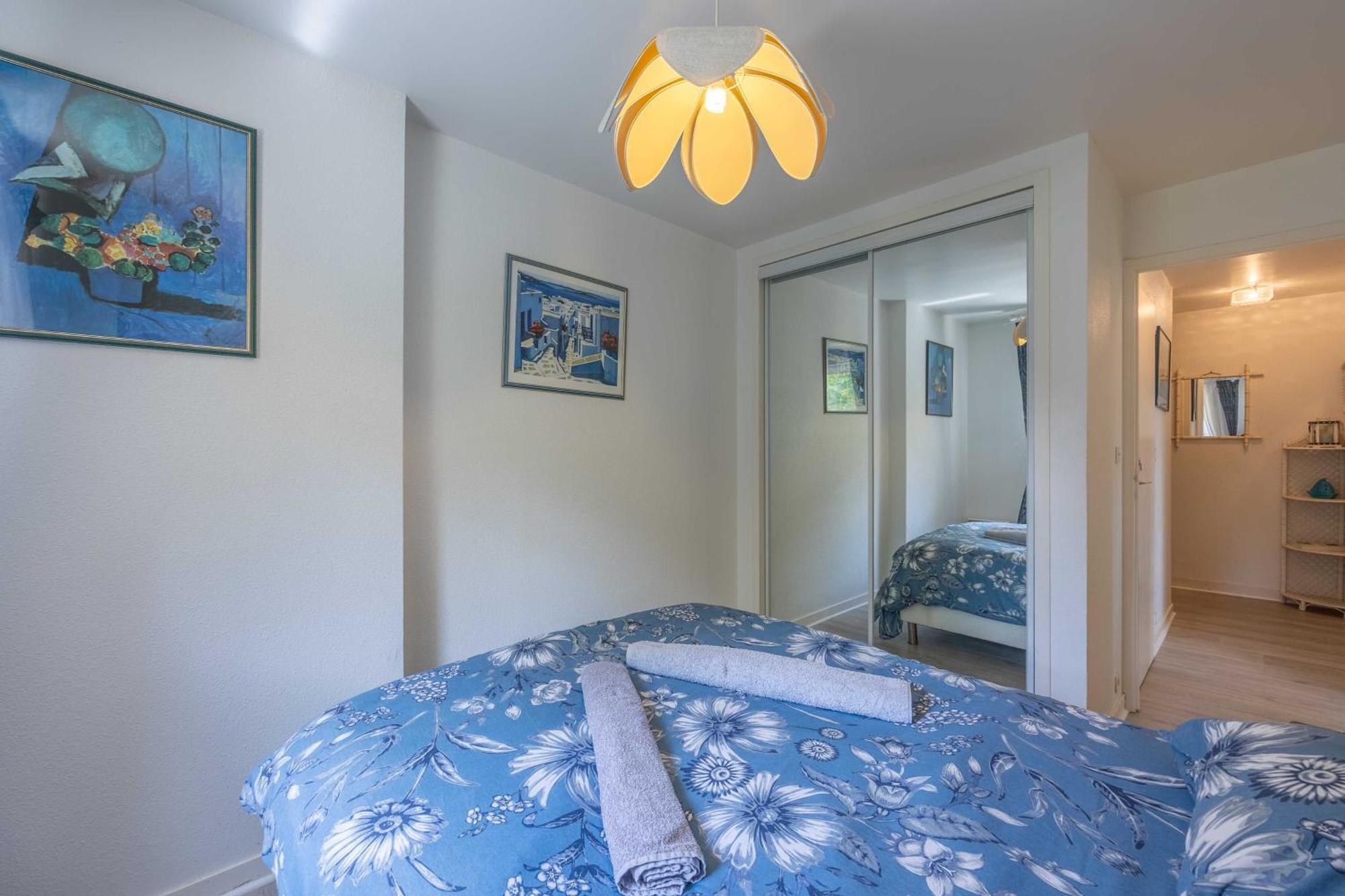 Apartment With Parking And Balcony Near The Beach ドーヴィル エクステリア 写真