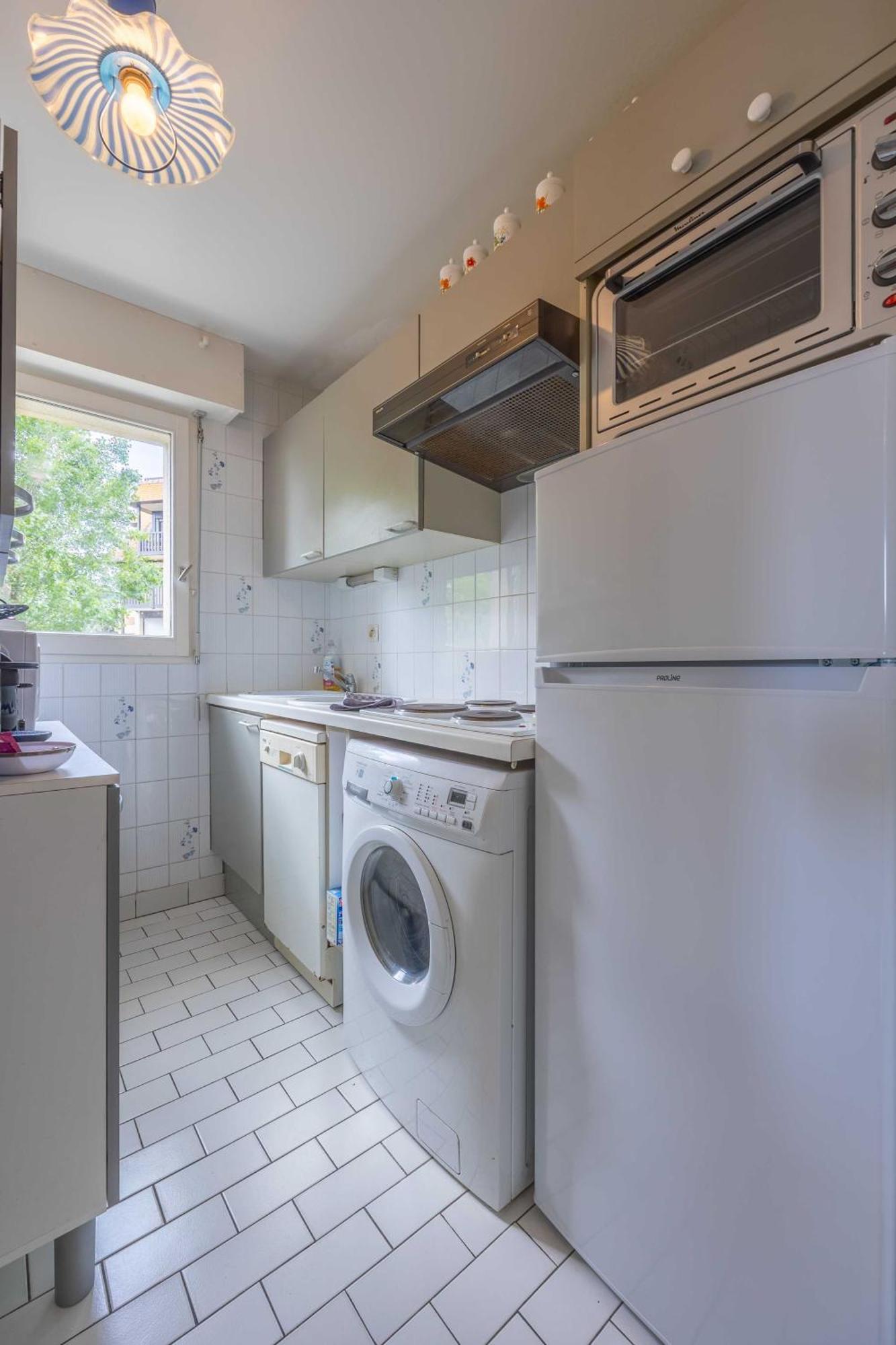 Apartment With Parking And Balcony Near The Beach ドーヴィル エクステリア 写真